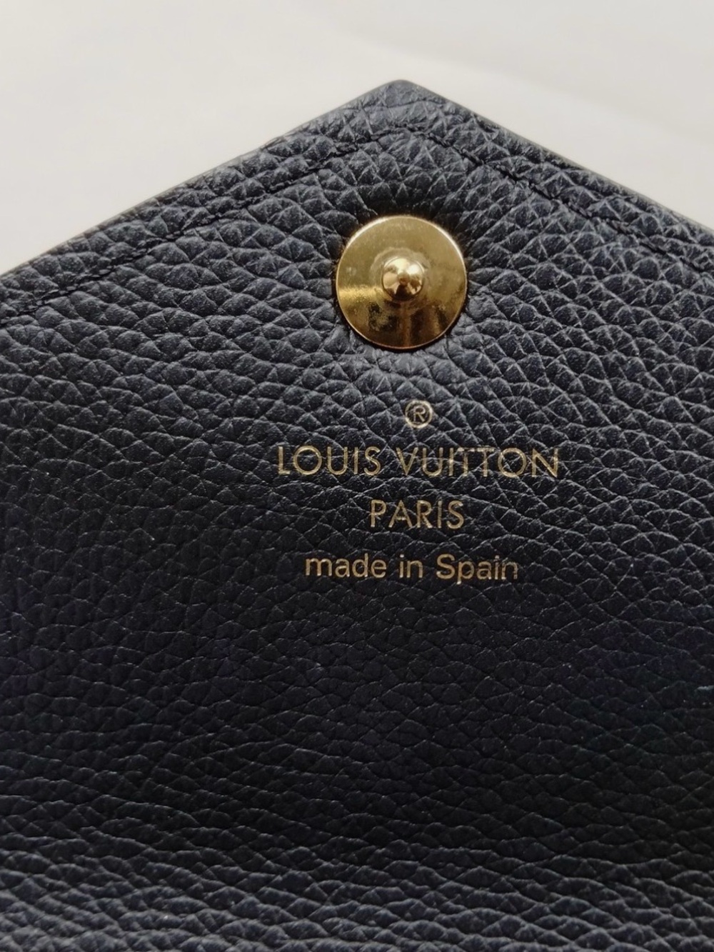 RARE 🌟 LOUIS VUITTON Double V Black/Monogram Wallet /Unbranded Chain - Picture 8 of 12